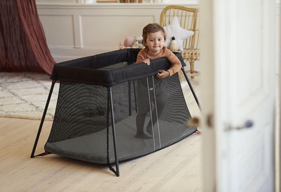 BabyBjörn Travel Crib Light