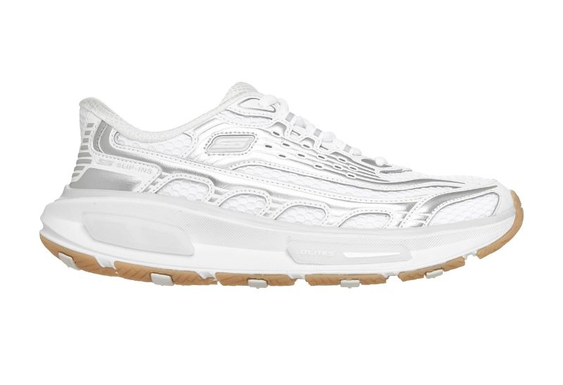 sketchers slip in